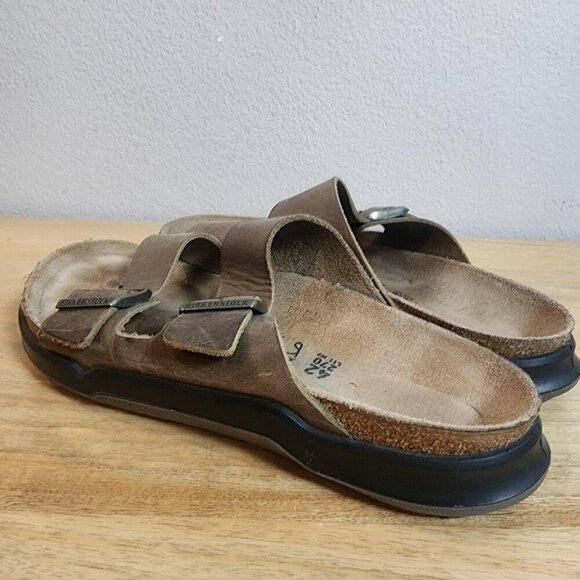 Birkenstock Sandals Mens Size 9 Brown Leather Two Strap Slide Shoes Germany main image 2